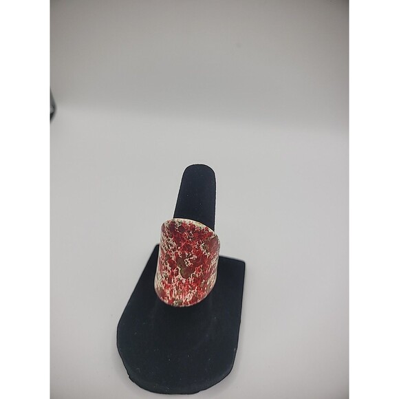 Vintage Ring Size 5 Beige Red Splatter Jewelry Costume - Picture 6 of 12
